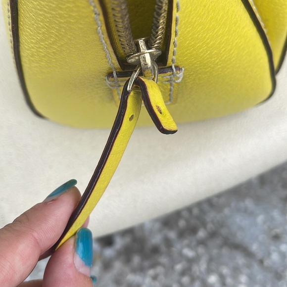 Yellow KateSpade Purse - Picture 7 of 16